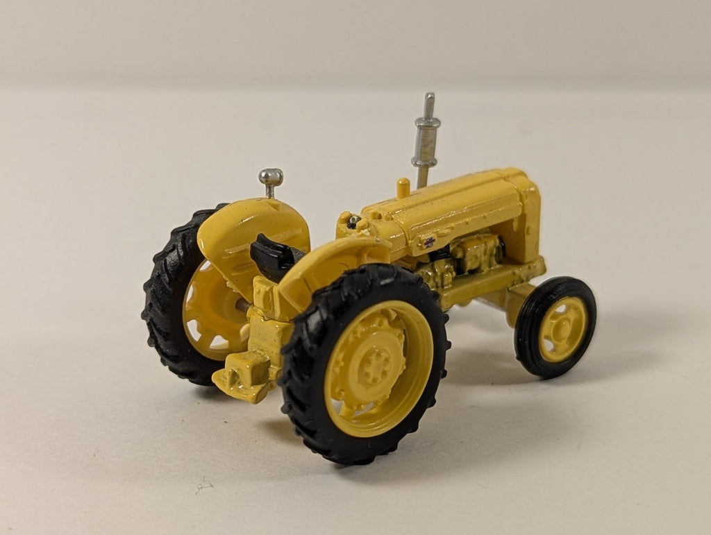 Oxford Diecast 1:76 / OO Gauge Fordson Major Tractor Die-cast Model