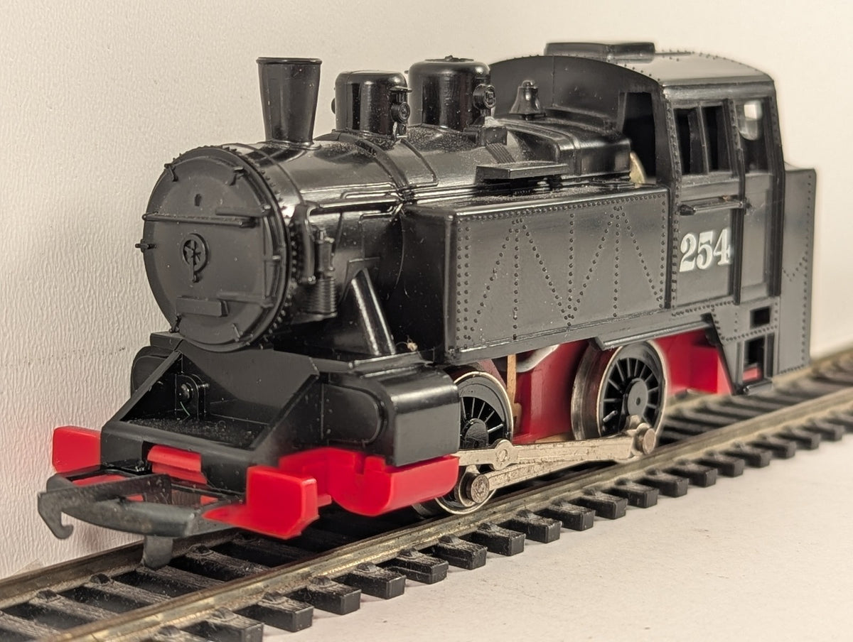 Hornby OO Gauge 0-4-0 Freight Loco Steam Locomotive 254 Black R254