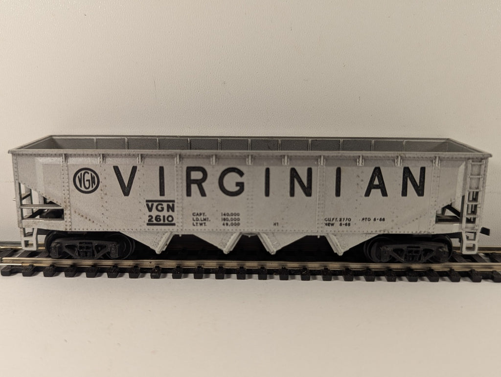 Bachmann HO Gauge 3-Bay Hopper Goods Wagon 2610 Virginian