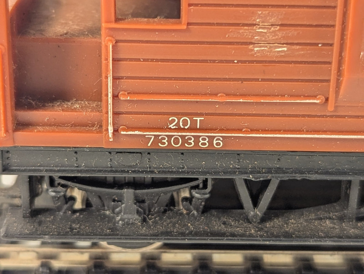 Hornby OO Gauge BR 20 Ton Brake Van 730386 BR Bauxite R124