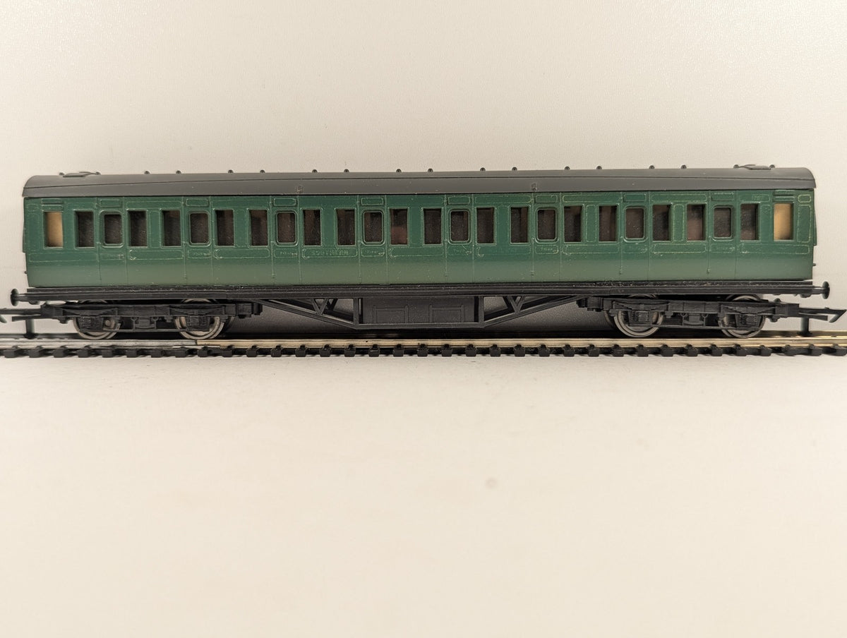Graham Farish OO Gauge Southern Railway Composite Coach Passenger Coach 1707