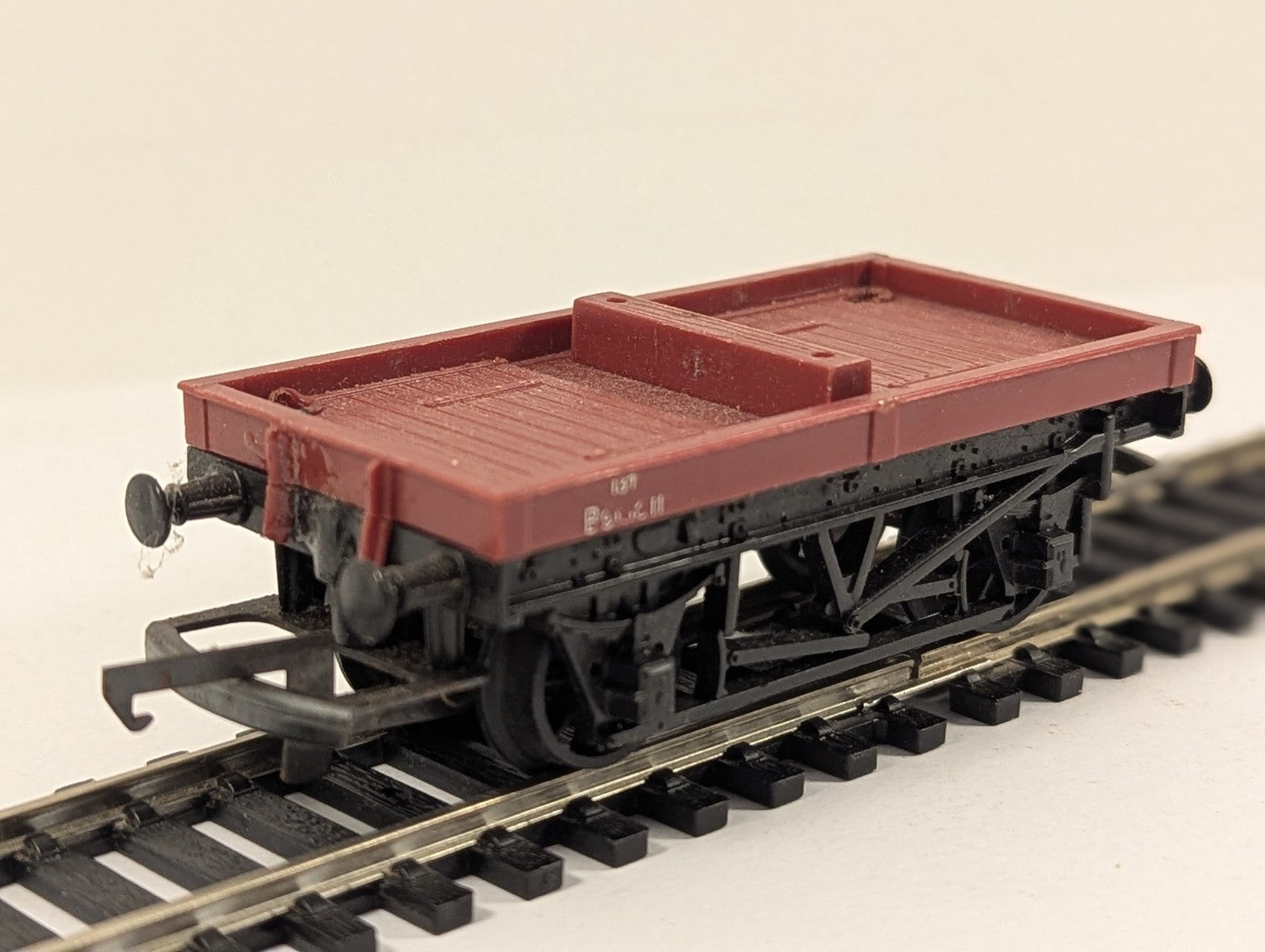 Tri-ang OO Gauge BR Bolster Wagon