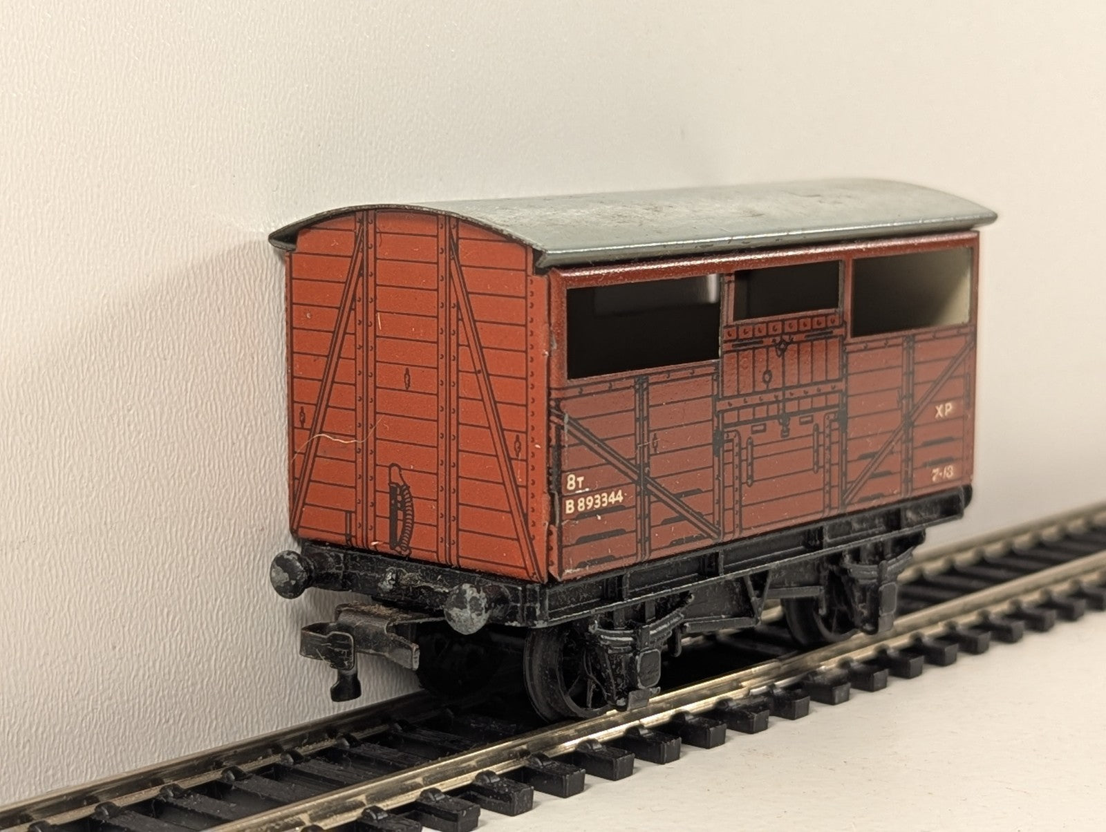 Hornby Dublo 32020 OO Gauge BR Brown D1 Cattle Truck - Boxed