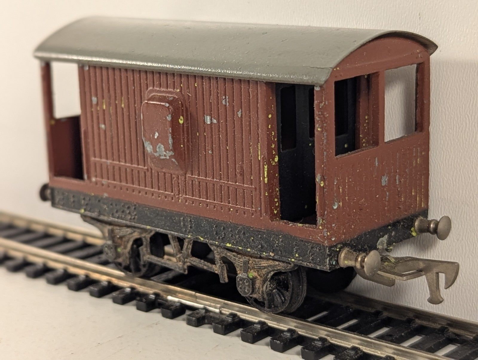 Graham Farish British Rail 20 Ton Brake Van