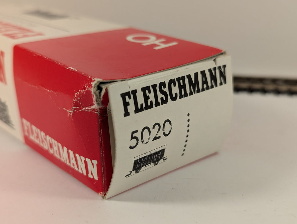 Fleischmann 5020 HO Gauge Red DB Covered Wagon Boxed