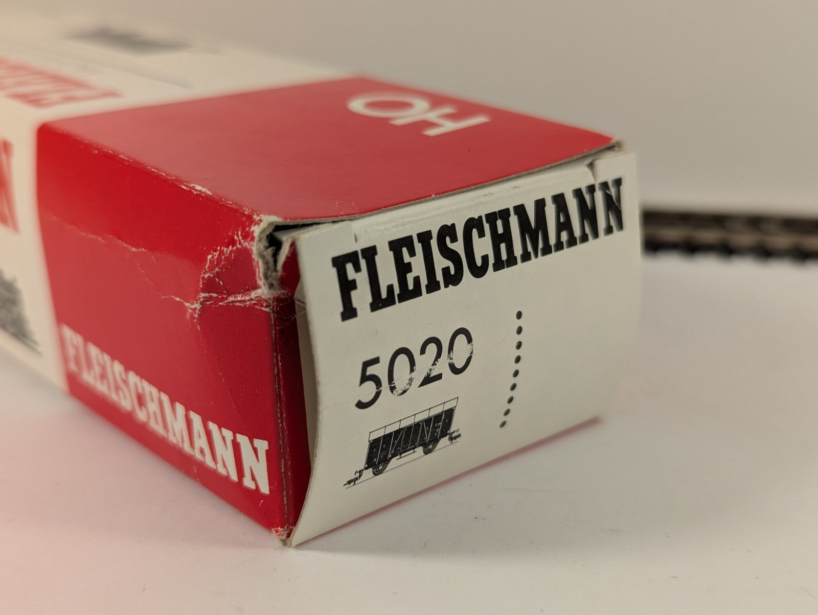 Fleischmann 5020 HO Gauge Red DB Covered Wagon Boxed