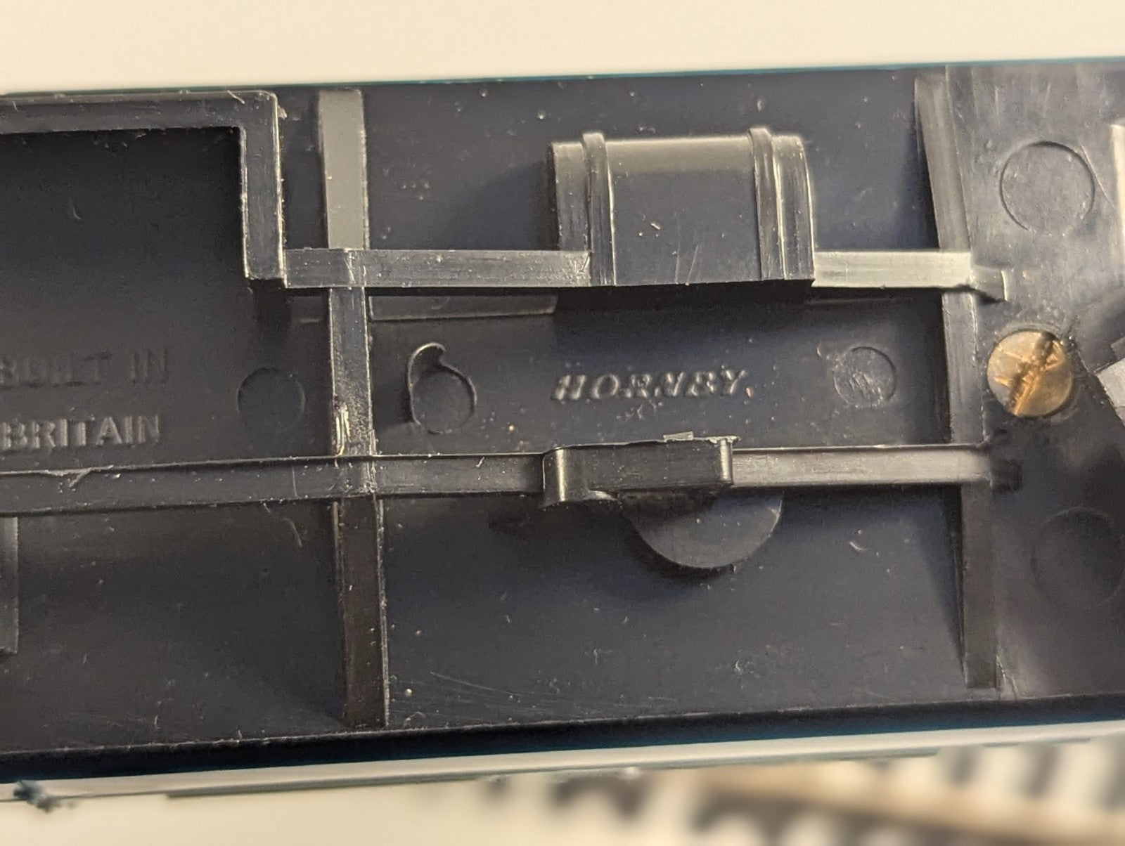 Hornby OO Gauge R426 BR Mk1 Buffet Car Coach 1805 Blue & Grey