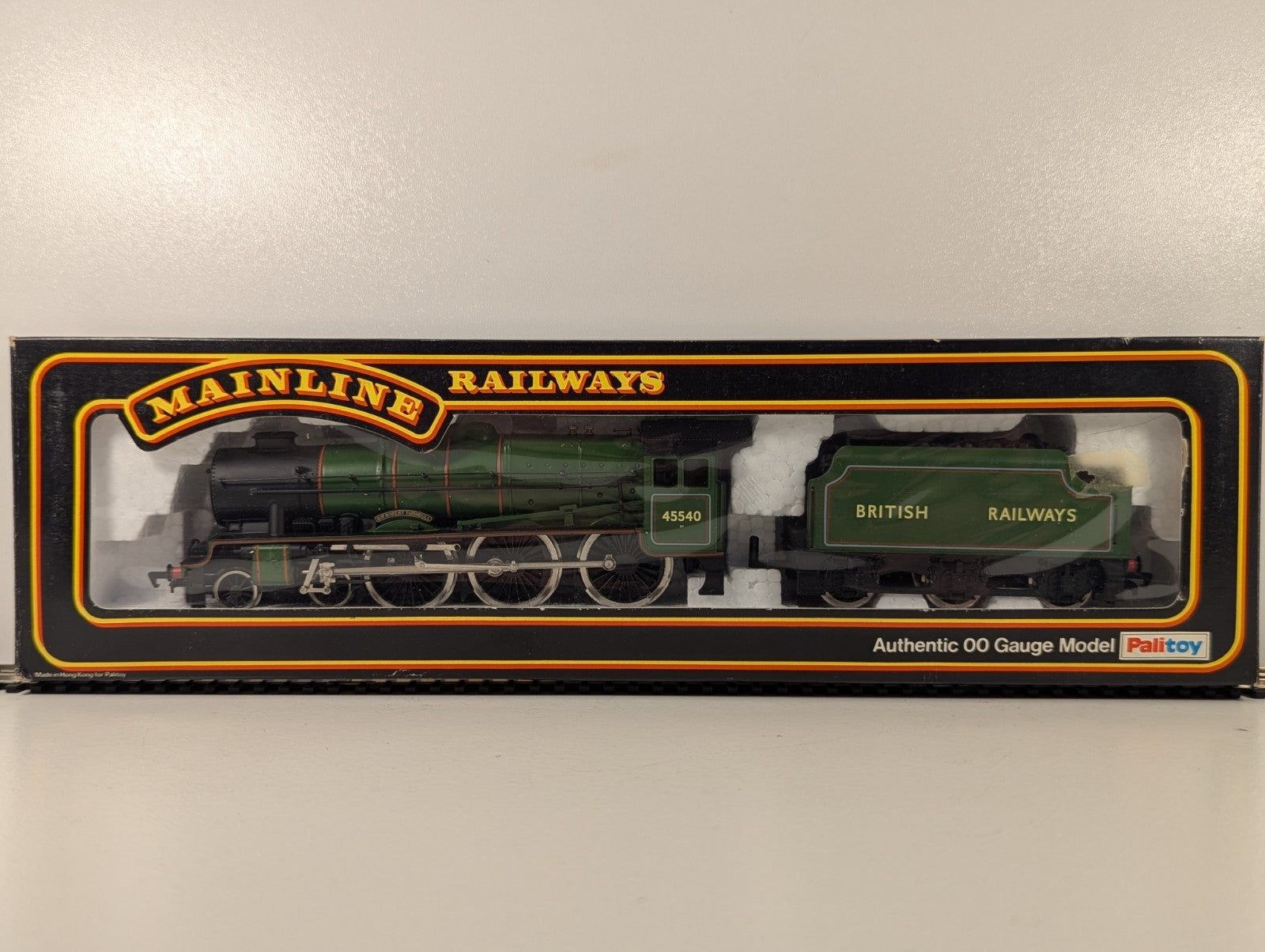 Mainline Railways 37-075 Rebuilt Patriot Class 6P 4-6-0 BR Apple Green