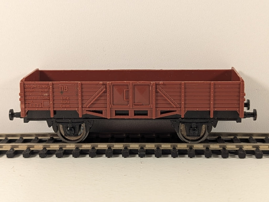Fleischmann HO Wagon Dumper Model