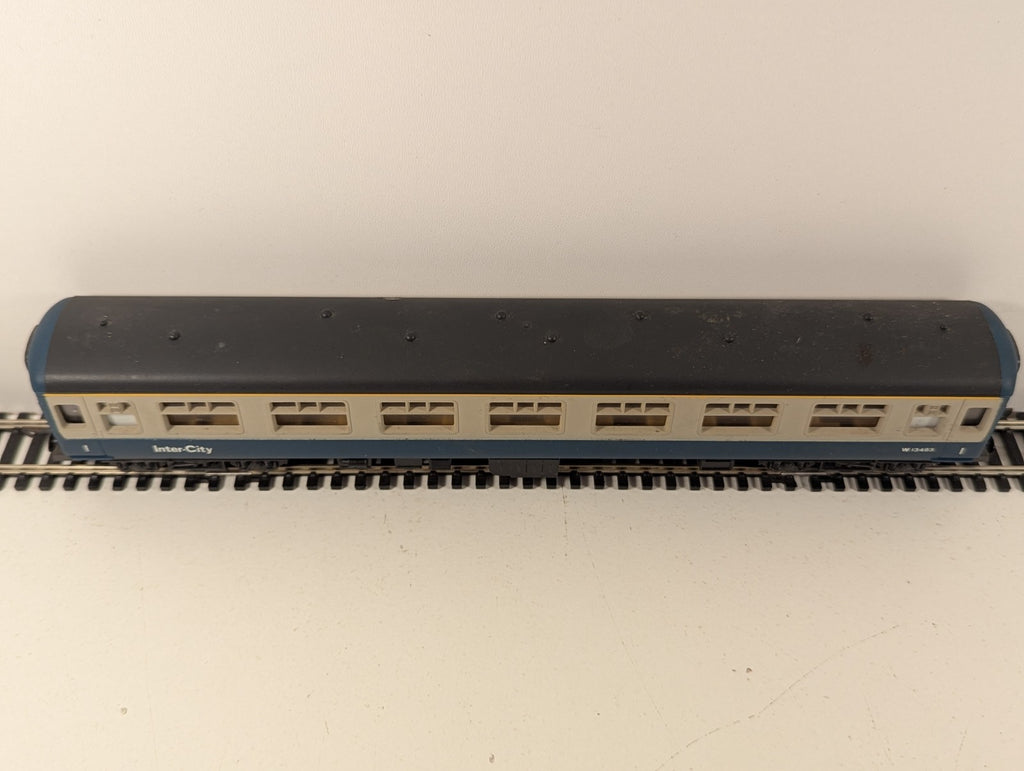 Lima OO Gauge BR Mk2 Coach W13493 Blue & Grey