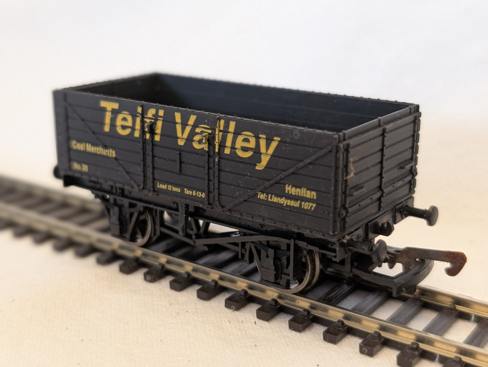 Dapol OO Gauge 7 Plank Open Wagon Teifi Valley No. 28
