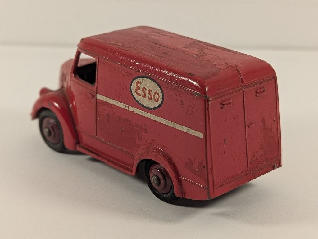 Dinky Toys Trojan Van Die-cast Van Esso