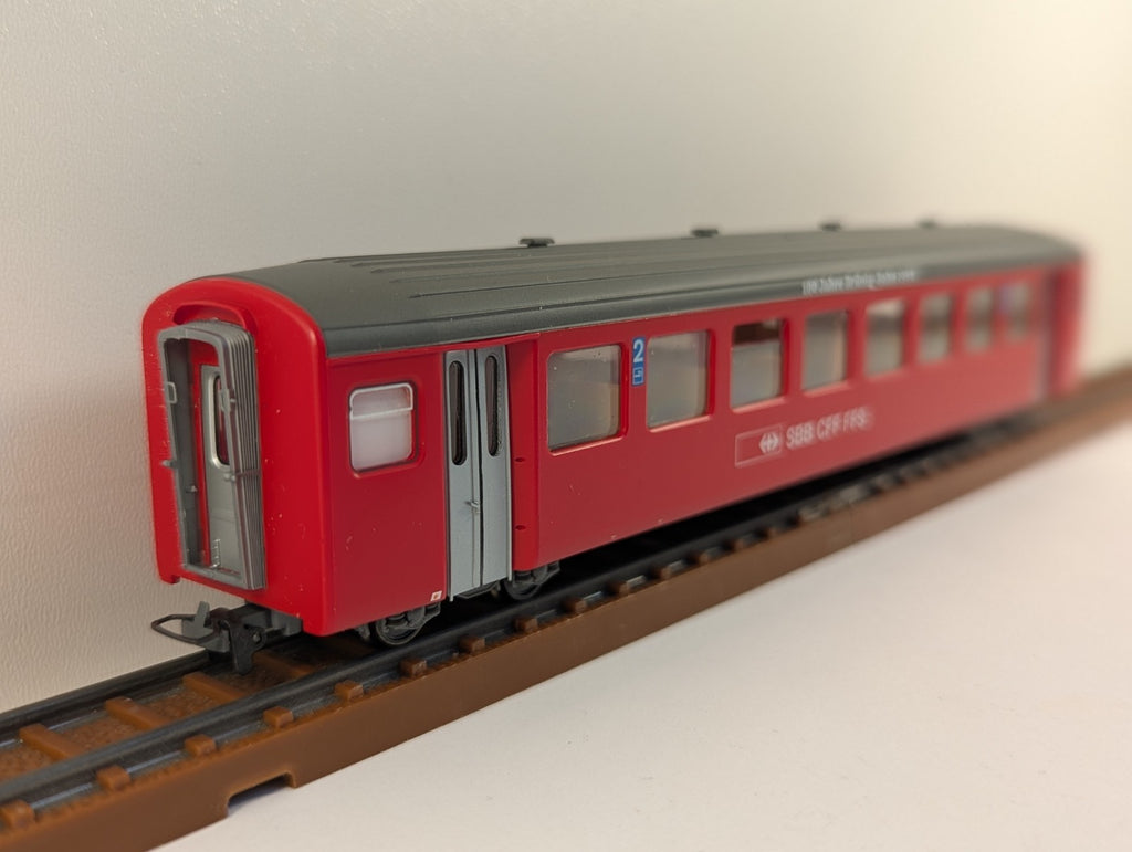 Bemo 3271 424 HOe Gauge SBB B 744 "100 Jahre"First & Second Class Coach - boxed