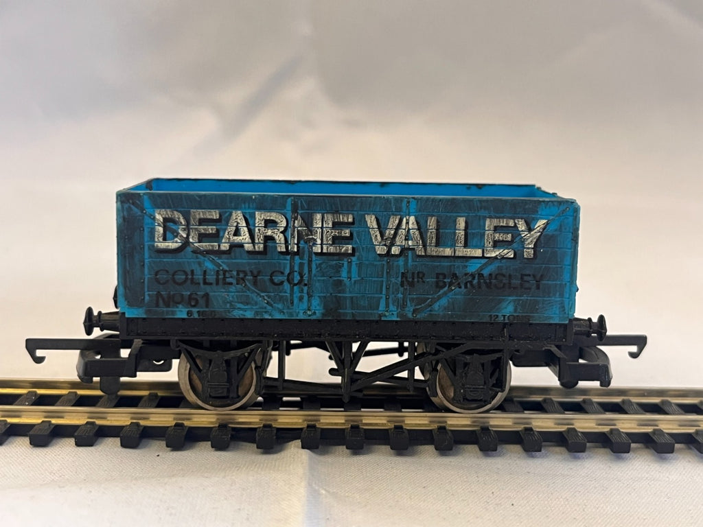 Lima OO Gauge Dearne Valley 7 Plank Wagon Weathered