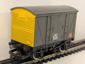 Hornby Railways R.117 OO Gauge Ventilated Van - Boxed
