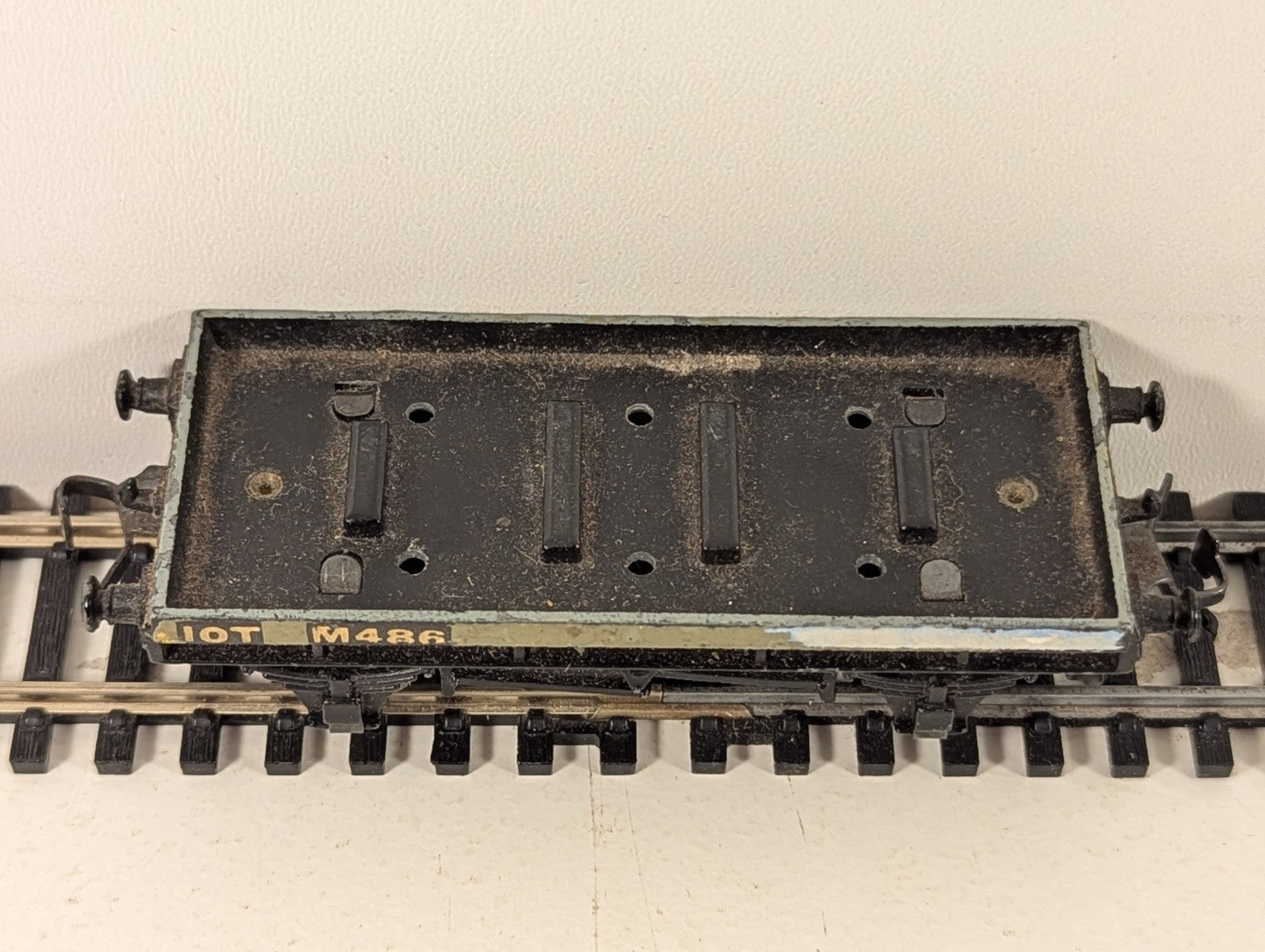 Hornby Dublo OO Gauge Low-Sided Wagon