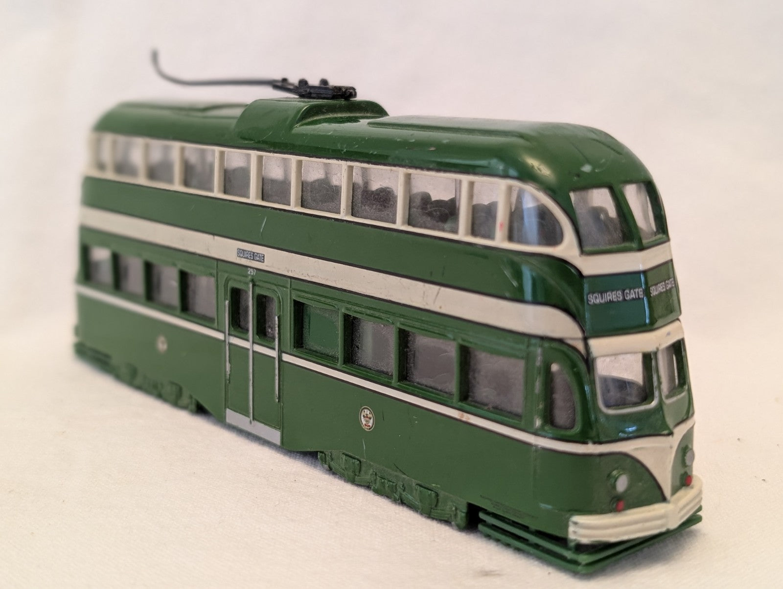Corgi 1:76 Blackpool Balloon Tram Die-cast Model Tram 257