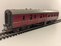 Tri-ang R423 OO Gauge BR Maroon Brake 2nd Coach
