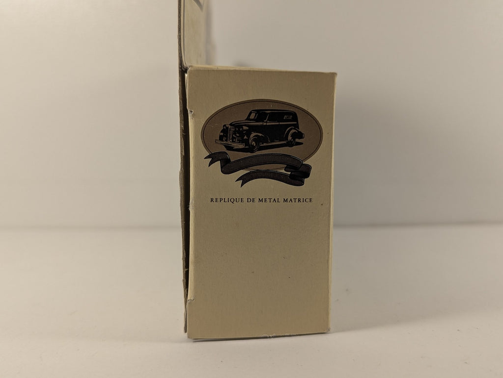 Lledo AEC Regent Double Decker Bus Die-cast Model Bus D142