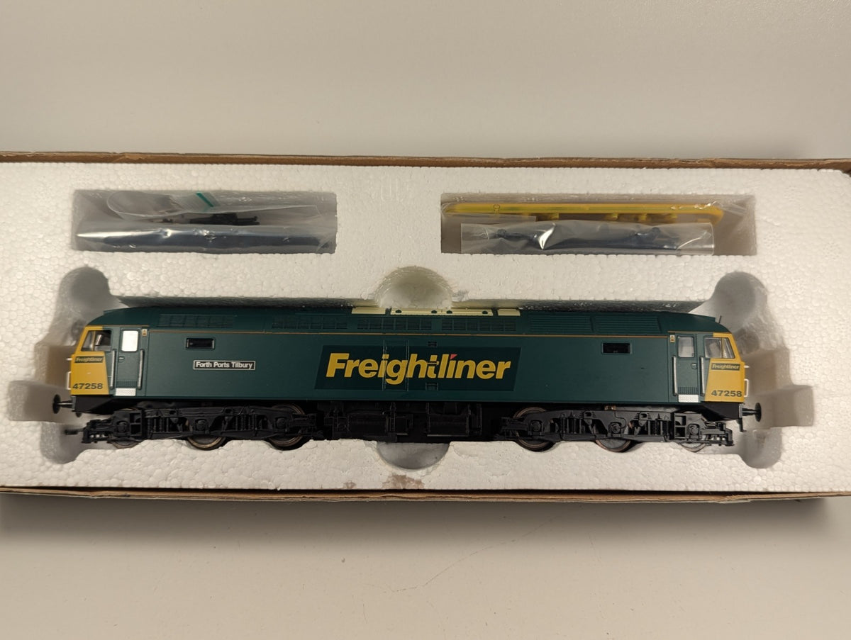Heljan Class 47 No. 47258 “Forth Ports Tilbury” Freightliner Green – Boxed