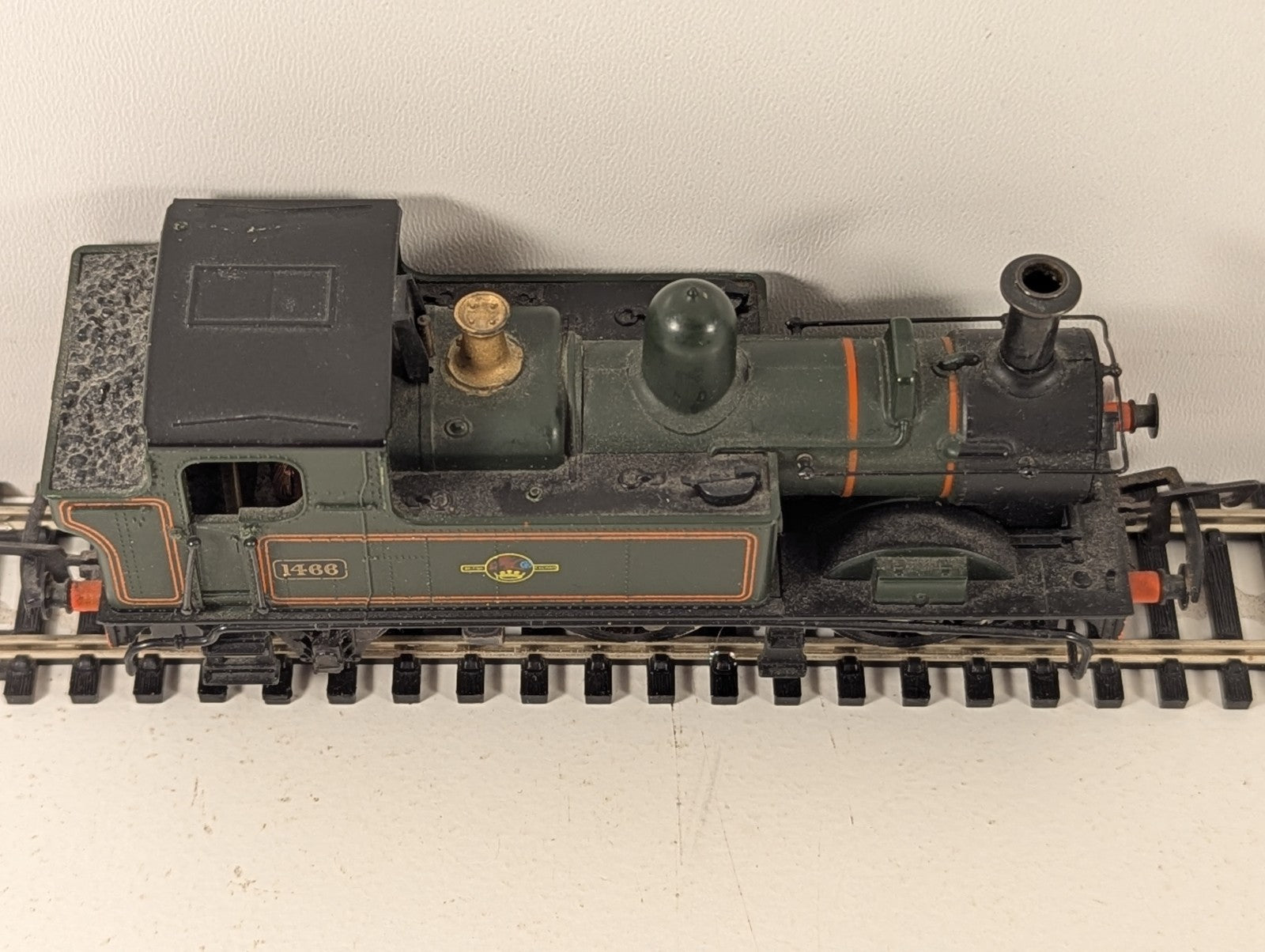 Airfix OO Gauge 54153-0 GWR 1400 Class 0-4-2 Tank 1466