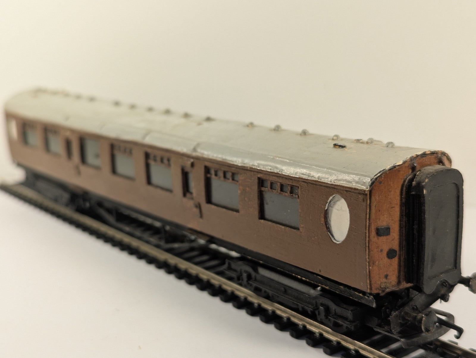 Kitbuilt OO Gauge LNER Teak Brake Coach