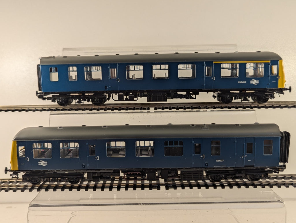 Bachmann Branchline 31-325DC BR Class 105 2-Car DMU DCC Ready OO Gauge - Boxed