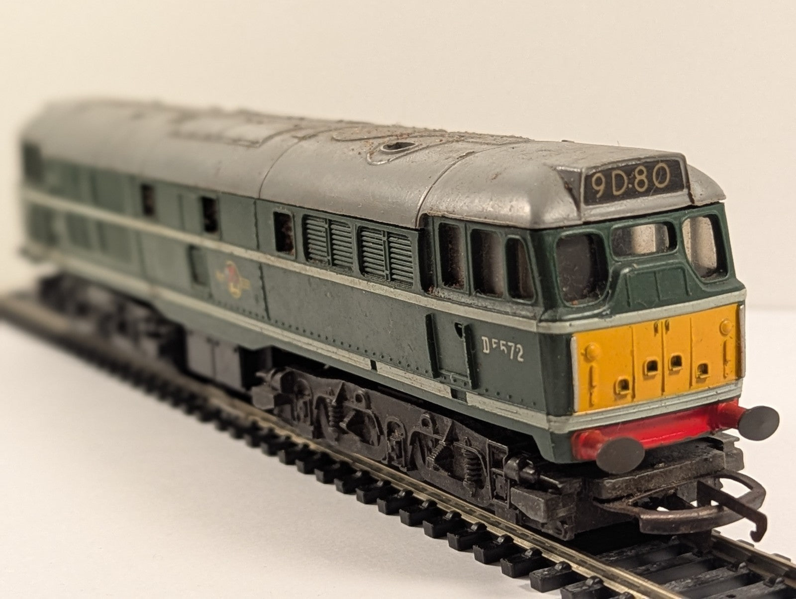 Tri-ang Hornby R357 OO Gauge Class 31 Diesel Locomotive