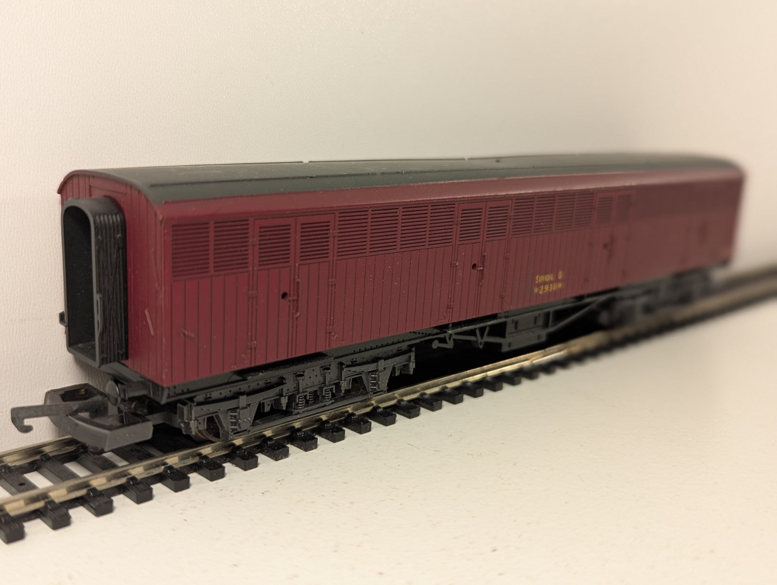 Lima 305350 British Railways Siphon G Van