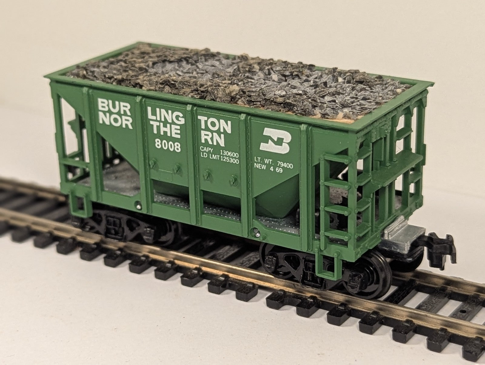 Roundhouse 1415 HO Gauge Burlington Northern Built Ore Car