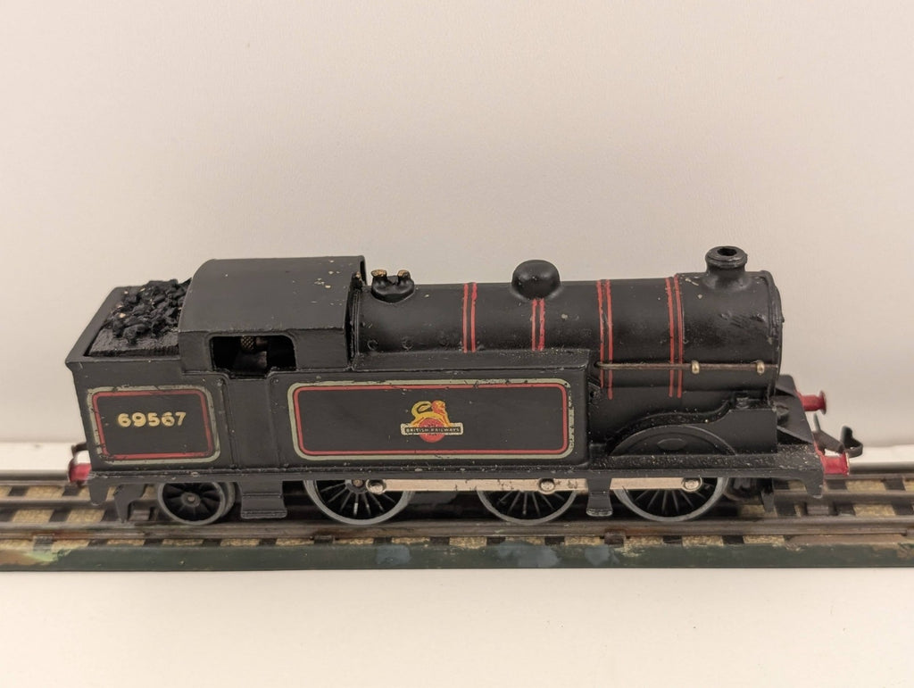 Hornby Dublo EDL17 Class N2 0-6-2T Tank Locomotive – No. 69567 3-Rail – OO Gauge