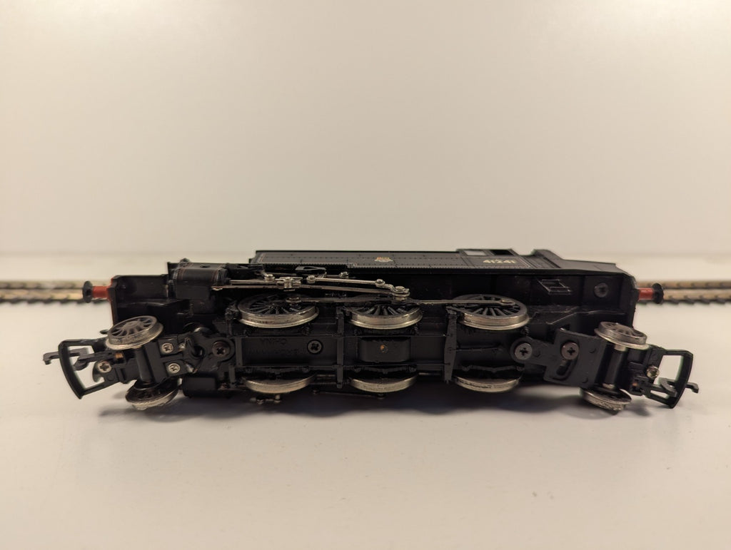 Bachmann Branchline Class 2MT Ivatt 2-6-2T BR Black Early Emblem