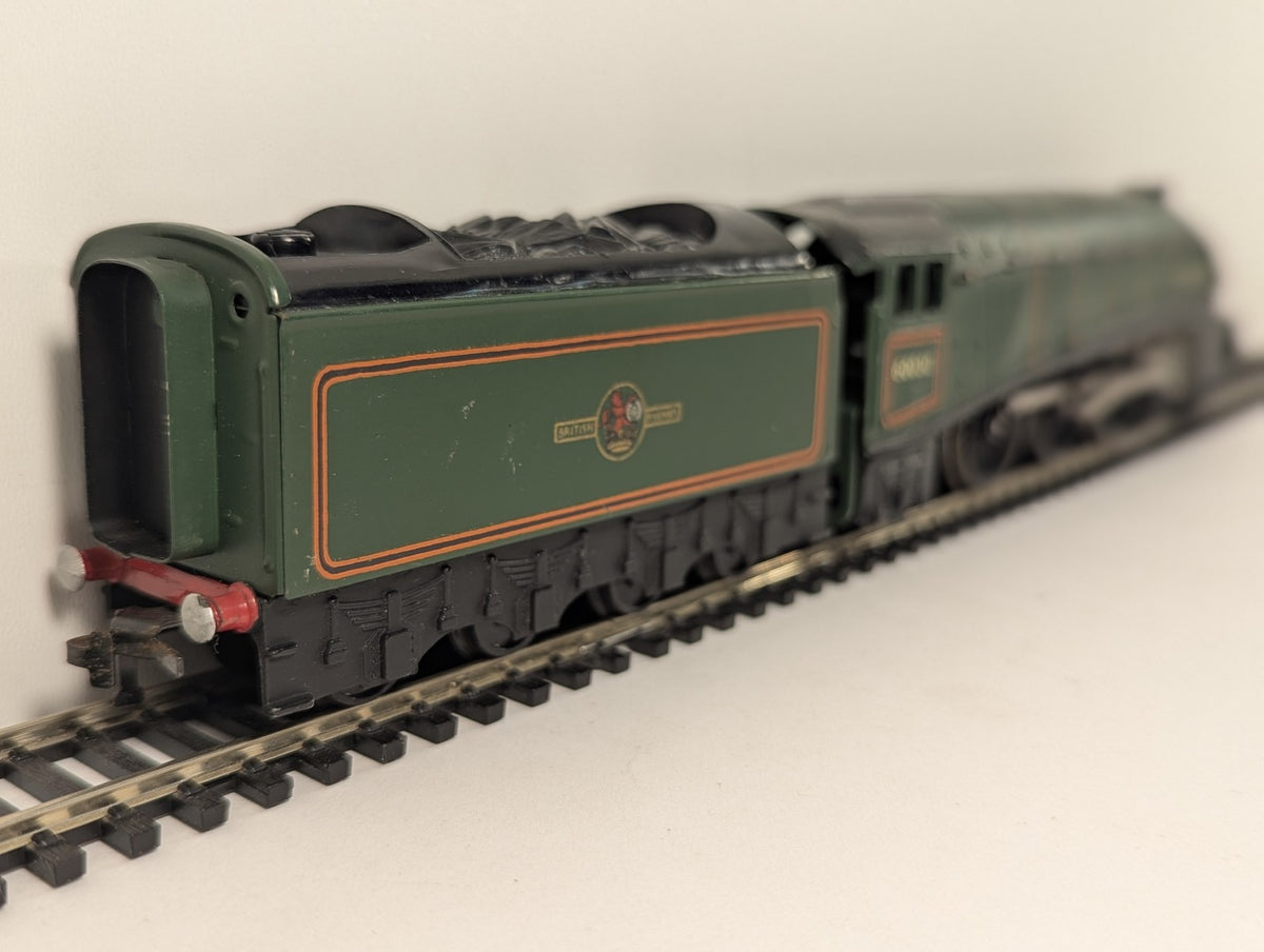 Hornby OO Gauge Class A4 'Golden Fleece' Steam Locomotive 60030 BR Green R313