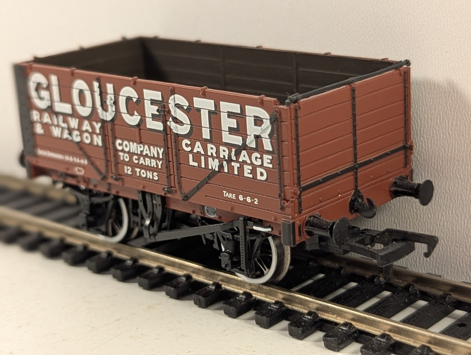 Bachmann 37-2012K 7 Plank Wagon Gloucester Railway Carriage & Wagon Company Ltd