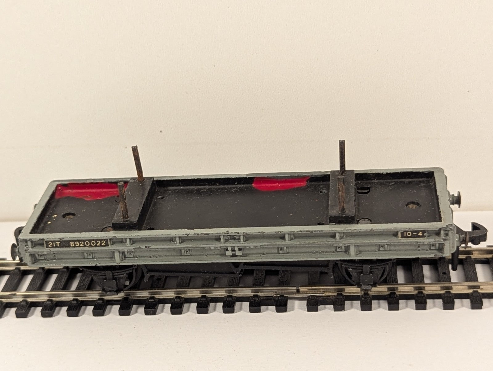 Hornby Dublo OO Gauge 21T Double Bolster Wagon