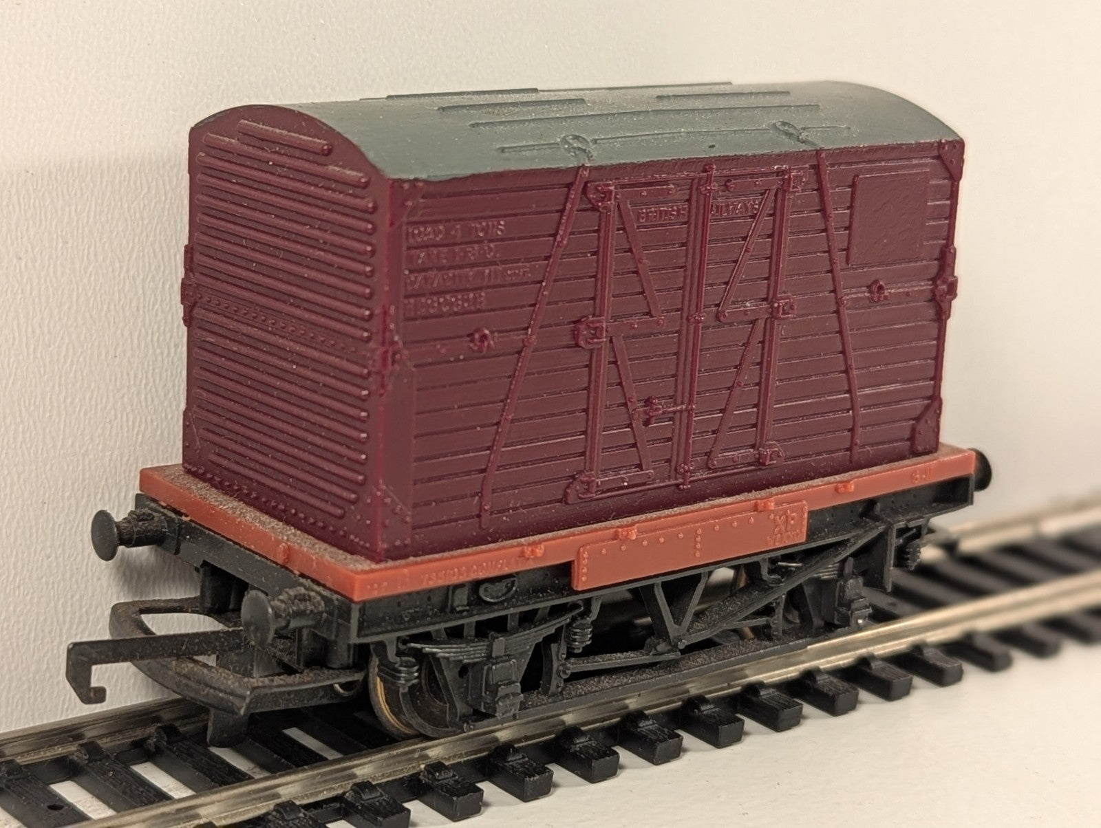 Trix OO Gauge Conflat Container Flat Wagon