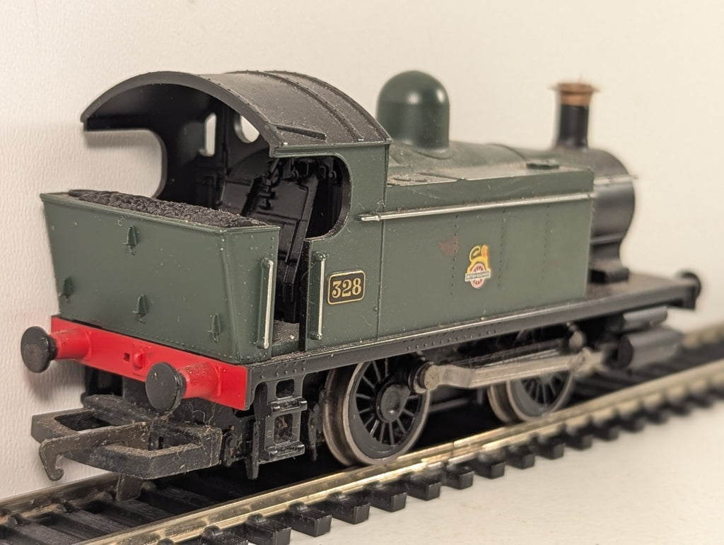 Hornby OO Gauge Holden Class 101 0-4-0T Steam Locomotive 328