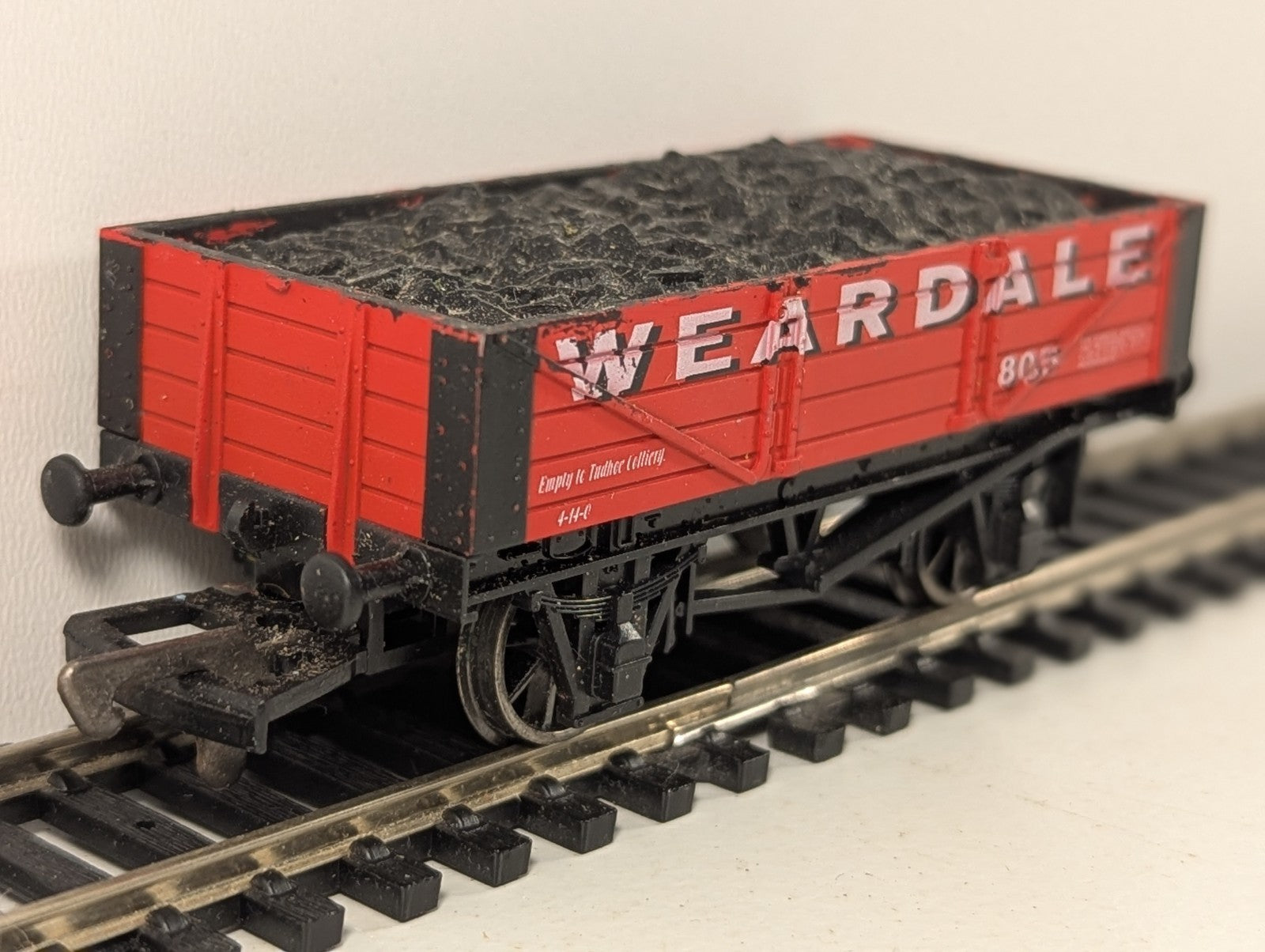 Dapol B714 OO Gauge 4 Plank Wagon - Boxed
