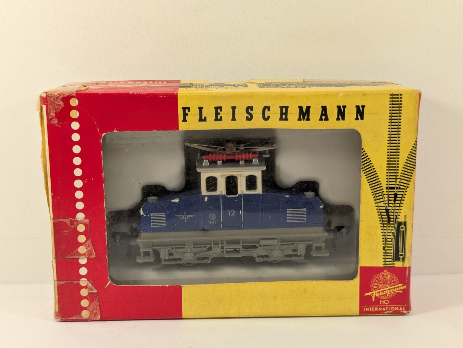 Fleischmann 1302A HO Gauge Electric Locomotive - Poor Runner Boxed