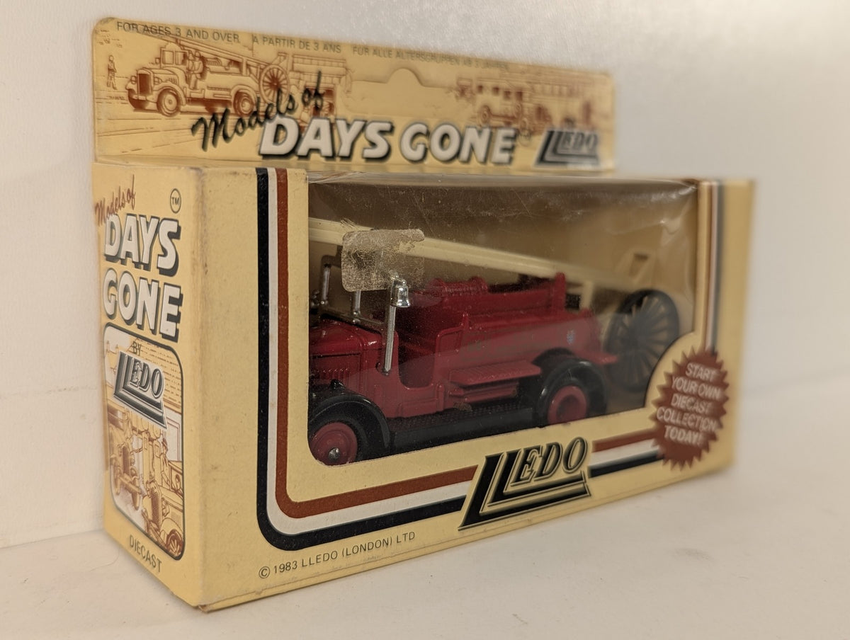 Lledo 1930 Dennis Fire Engine Die-cast Model 52 L.C.C. London Fire Brigade 12