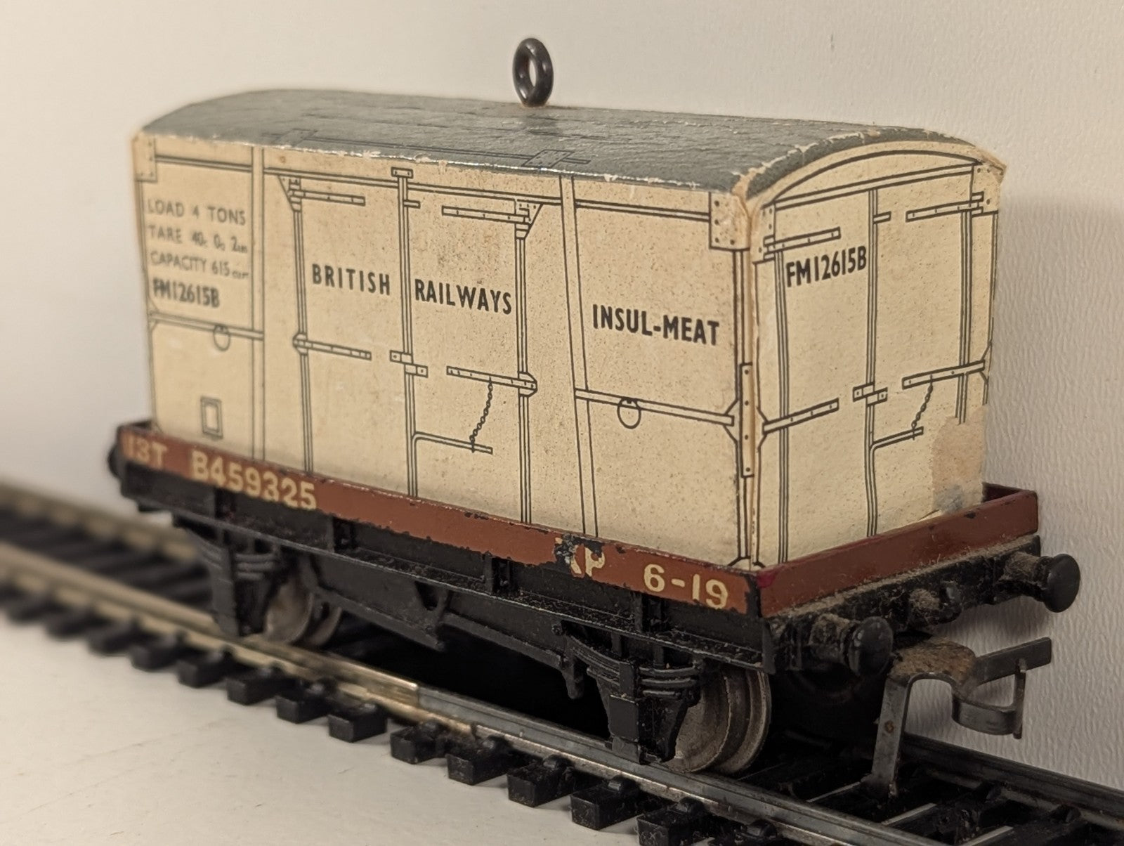 Hornby Dublo OO Gauge Furniture Container Wagon