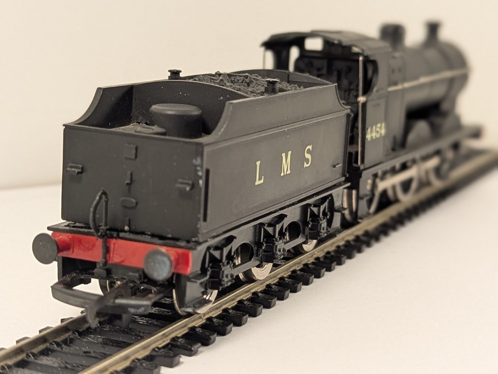 Airfix 54122-6 OO Gauge LMS Fowler 4F 0-6-0 Locomotive 4454