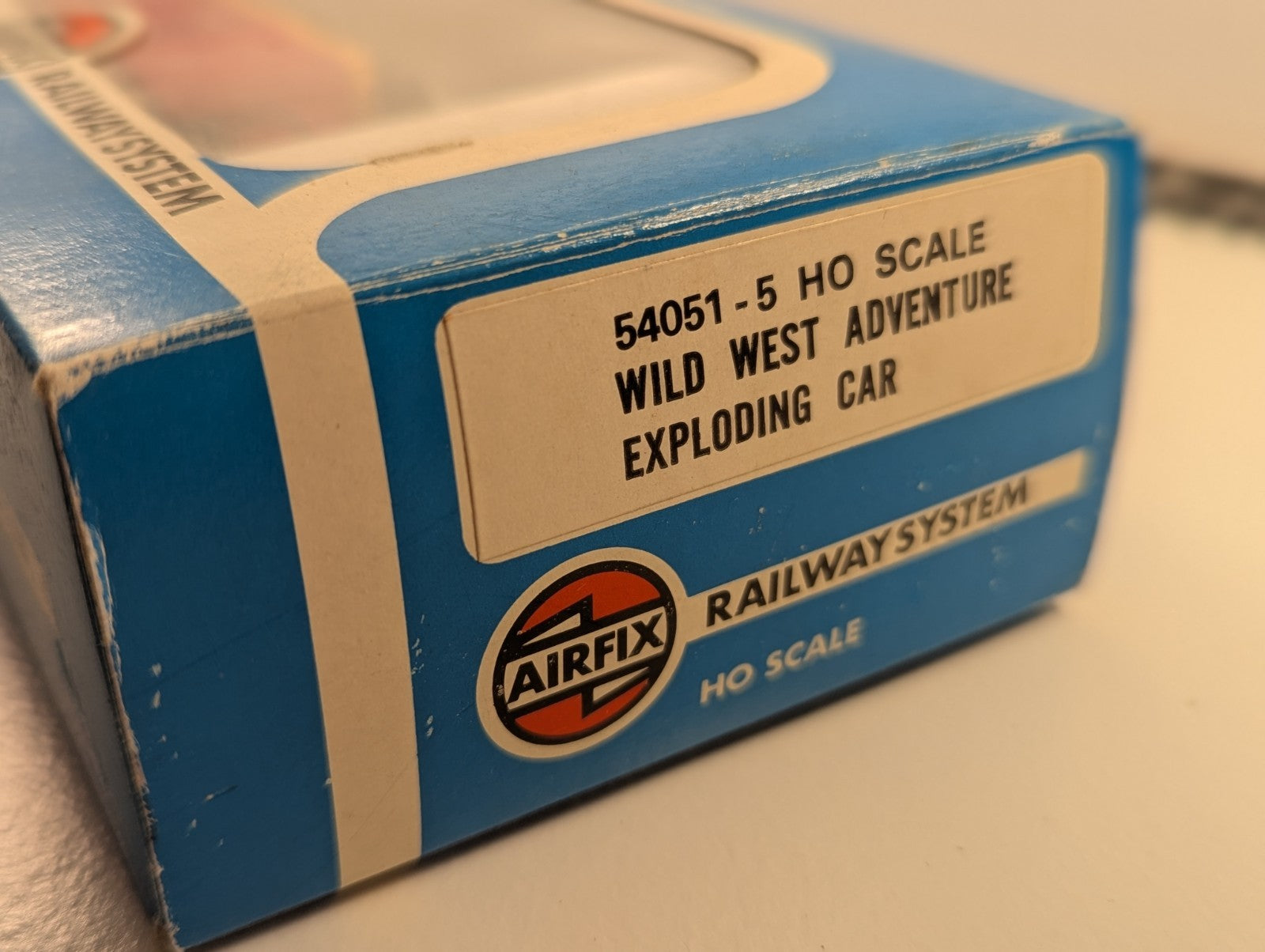 Airfix 54051-5 HO Wild West Exploding Car