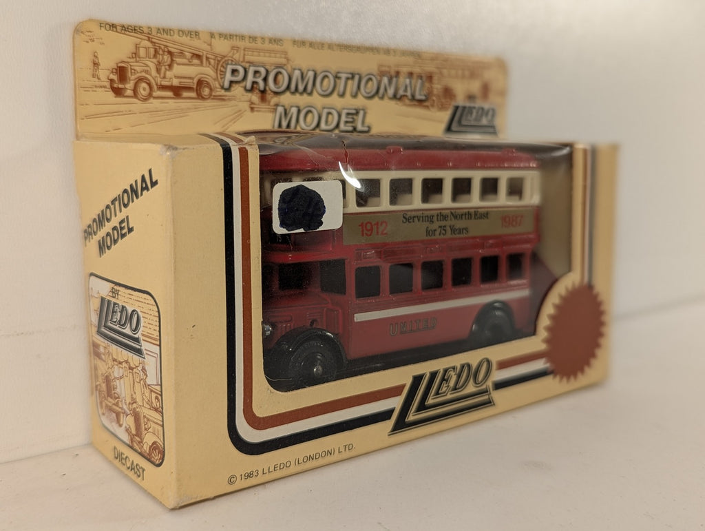 Lledo AEC Renown Double Decker Bus Die-cast Model Bus United - Red and Cream