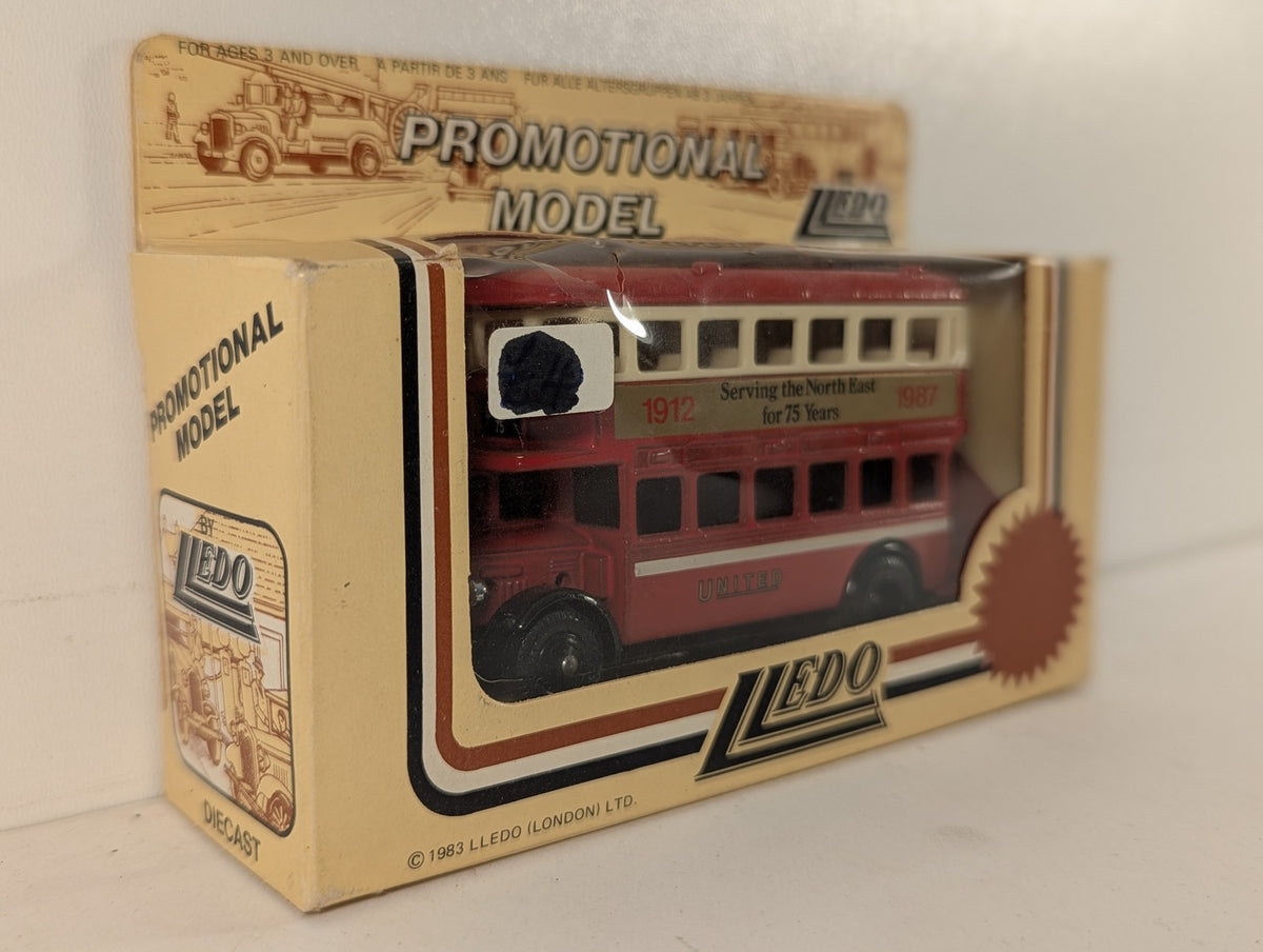 Lledo AEC Renown Double Decker Bus Die-cast Model Bus United - Red and Cream