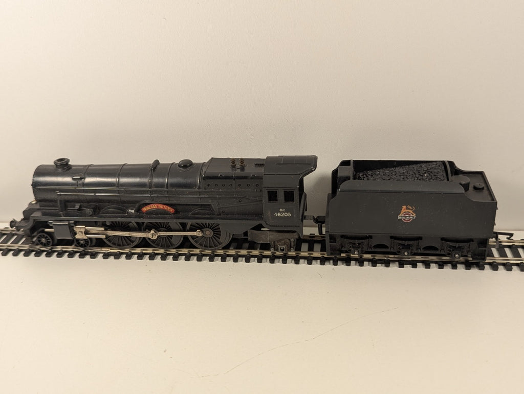 Tri-ang Princess Royal Class 4-6-2 “Princess Victoria” 46205 BR Black