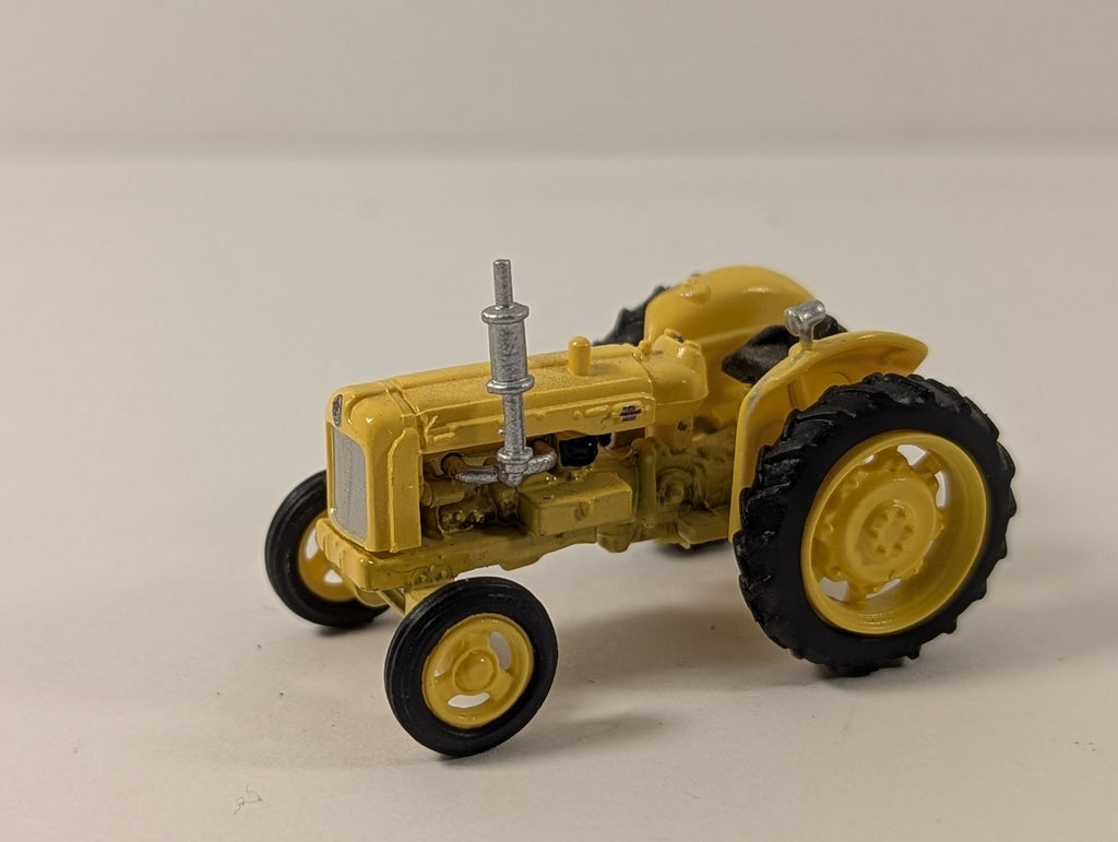 Oxford Diecast 1:76 / OO Gauge Fordson Major Tractor Die-cast Model