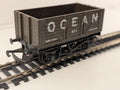 Hornby R204 Ocean 7-Plank Open Wagon – Missing Buffer