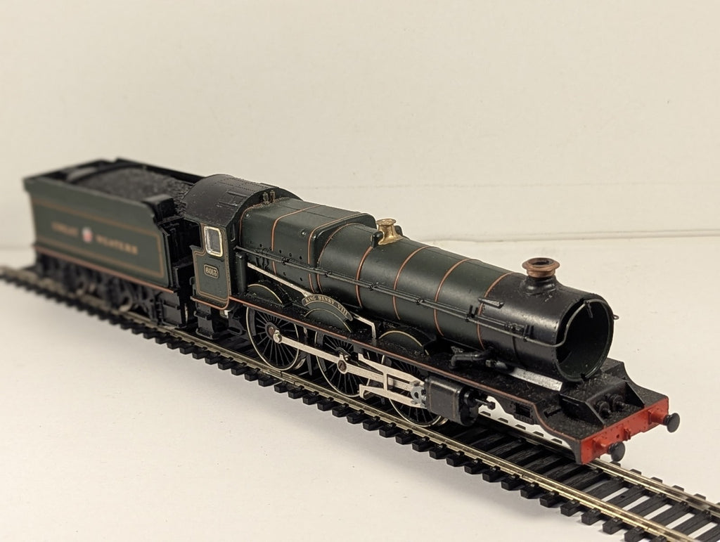 Hornby OO Gauge GWR King Class 4-6-0 'King Henry VIII' Steam Locomotive 6013