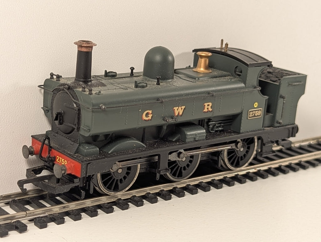 Hornby OO Gauge 2729 0-6-0PT Pannier Tank – Open Cab